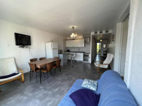 Appartement rénové T3, 6 couchages, proche plage et commerces, parking sécurisé, animaux acceptés - FR-1-106-56